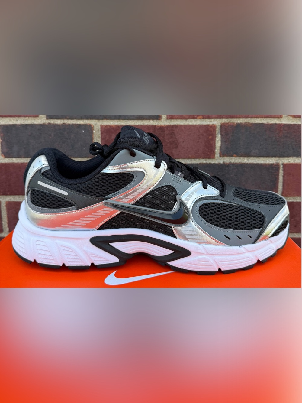 Nike V5 RNR Men’s Size 13 Black/Anthracite/Smoke Grey BRAND NEW with box